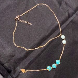 💎 Host Pick🎀Gold colored necklace with turquoise and light green beads